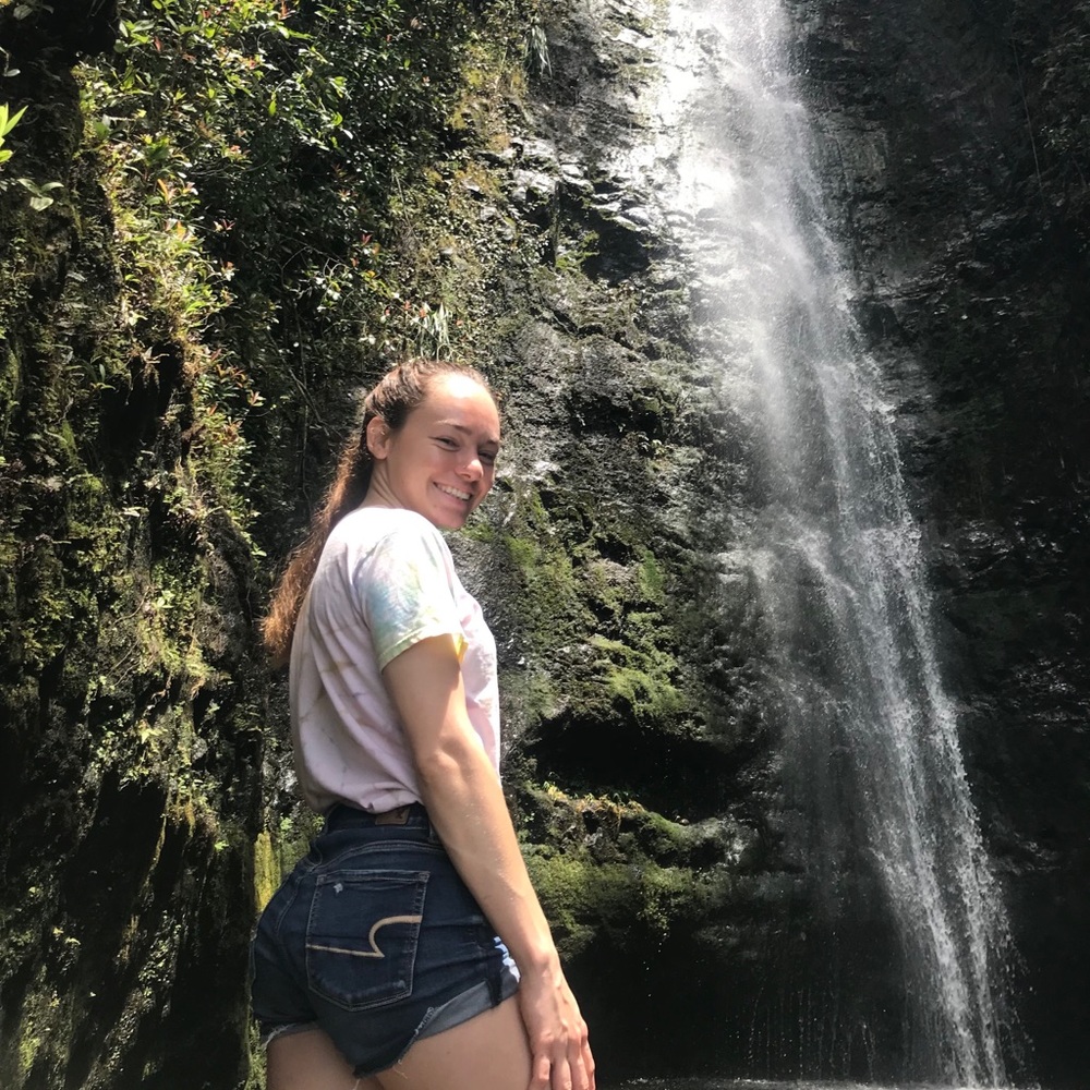 Meet your Posher, Jessica